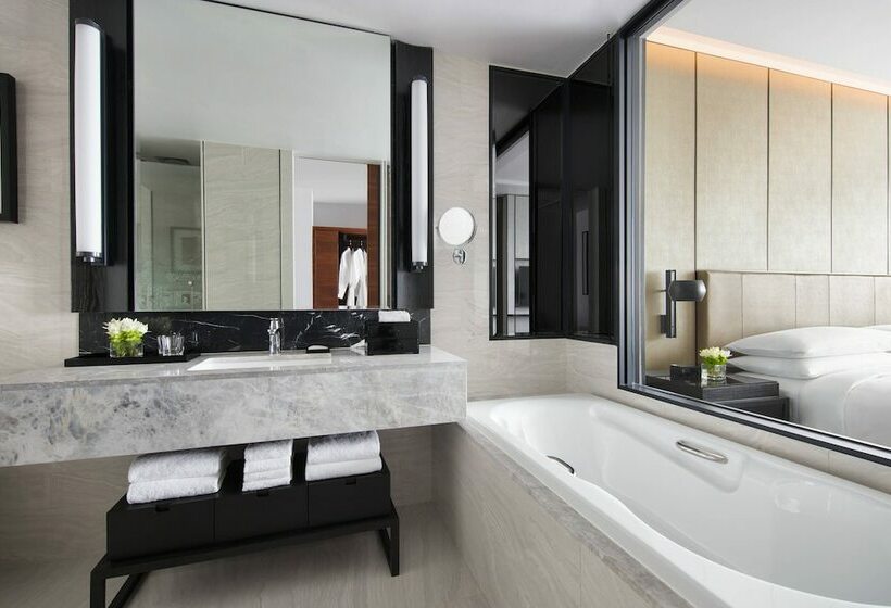 스위트, Bangkok Marriott Hotel The Surawongse