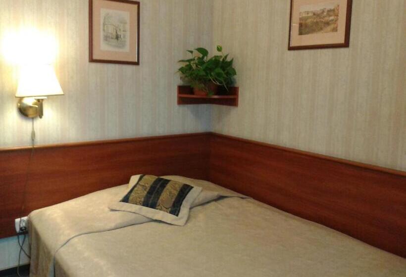 غرفة قياسية فردية, Basztowy