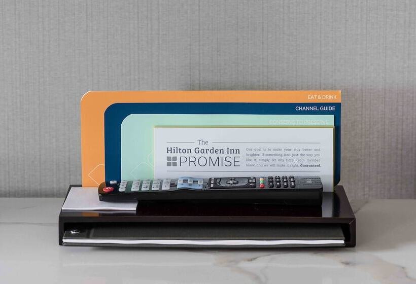 اتاق لوکس, Hilton Garden Inn Hanover Lebanon