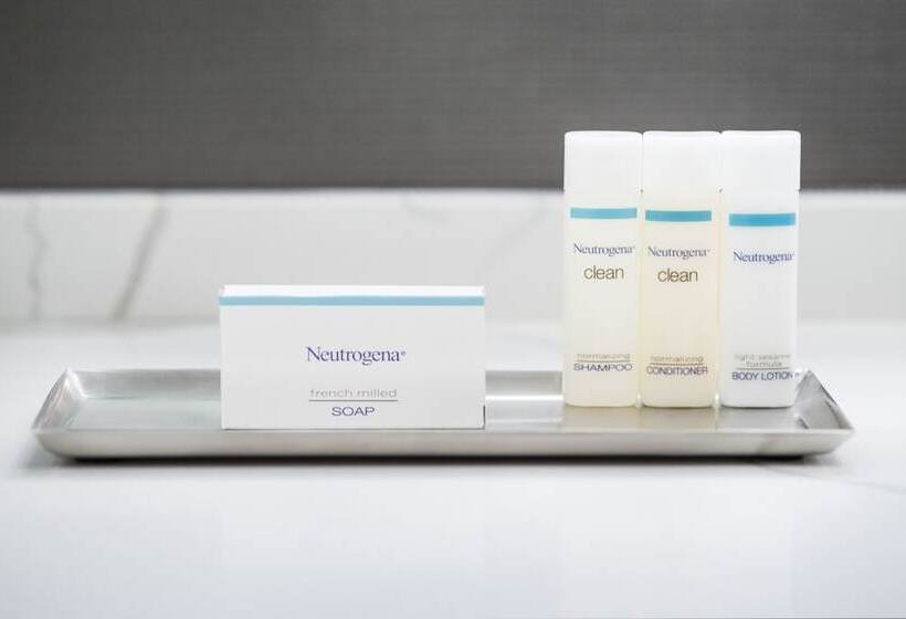 اتاق لوکس, Hilton Garden Inn Hanover Lebanon