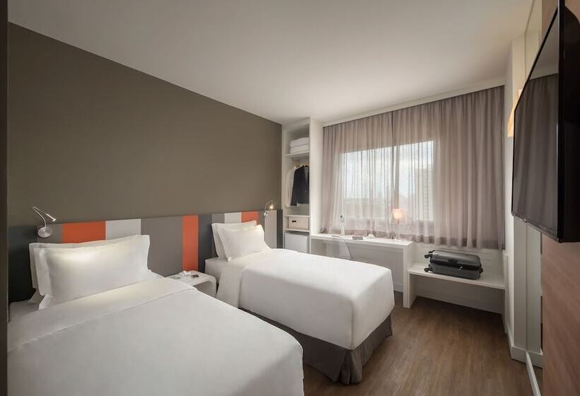 غرفة قياسية, Intercity Bauru