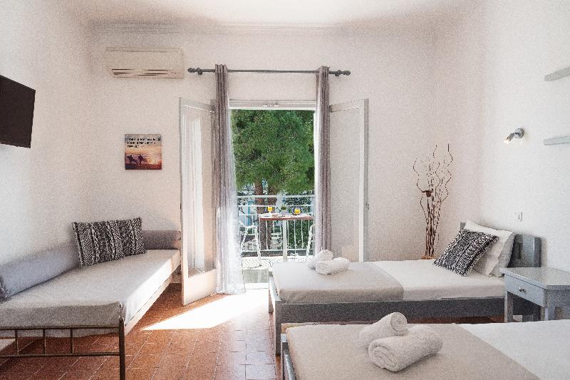 带1个卧室的公寓, Three Seasons