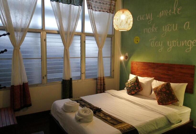 스탠다드 룸, Thaweesuk Heritage Homestay