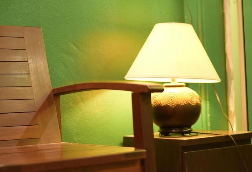 Семейный Номер, Thaweesuk Heritage Homestay