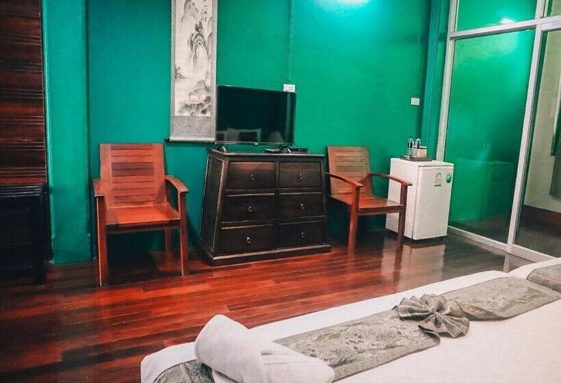 Семейный Номер, Thaweesuk Heritage Homestay