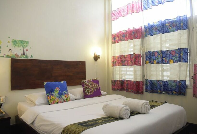 스탠다드 룸, Thaweesuk Heritage Homestay