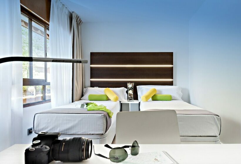 اتاق استاندارد با بالکن, Roisa Hostal Boutique