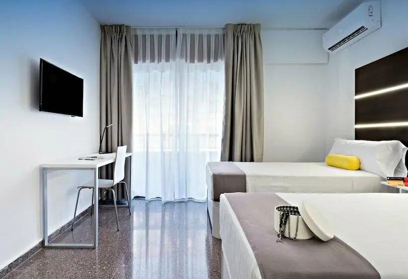 اتاق استاندارد با بالکن, Roisa Hostal Boutique