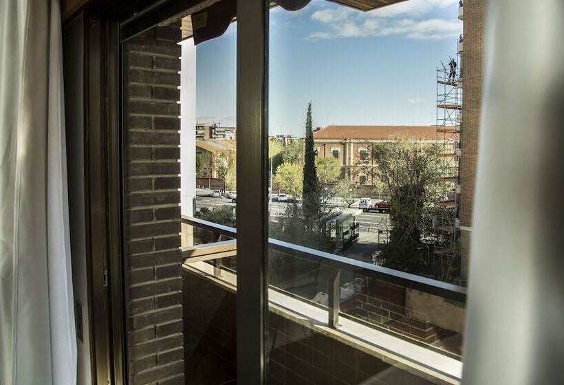 اتاق استاندارد با بالکن, Roisa Hostal Boutique