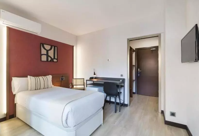 اتاق استاندارد یک تخته با بالکن, Roisa Hostal Boutique