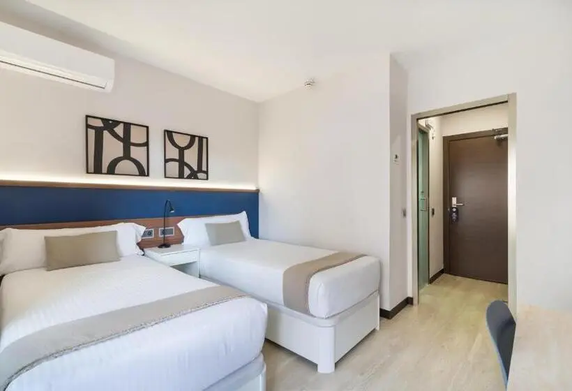 اتاق استاندارد با بالکن, Roisa Hostal Boutique