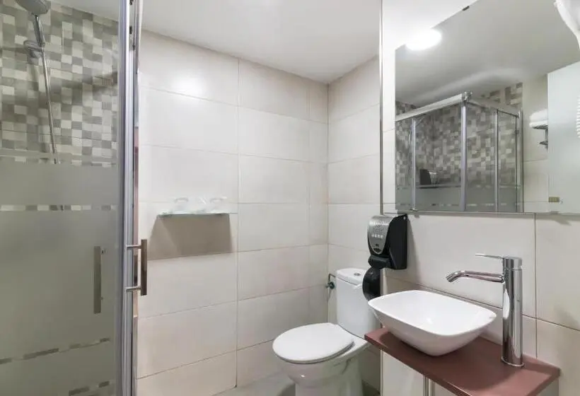 اتاق استاندارد با بالکن, Roisa Hostal Boutique
