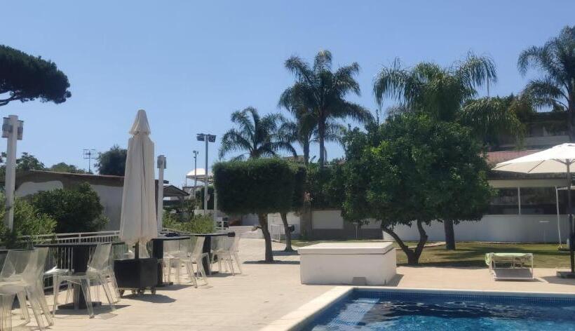 스탠다드 스튜디오 풀장 전망, Zia Bi Bed And Breakfast