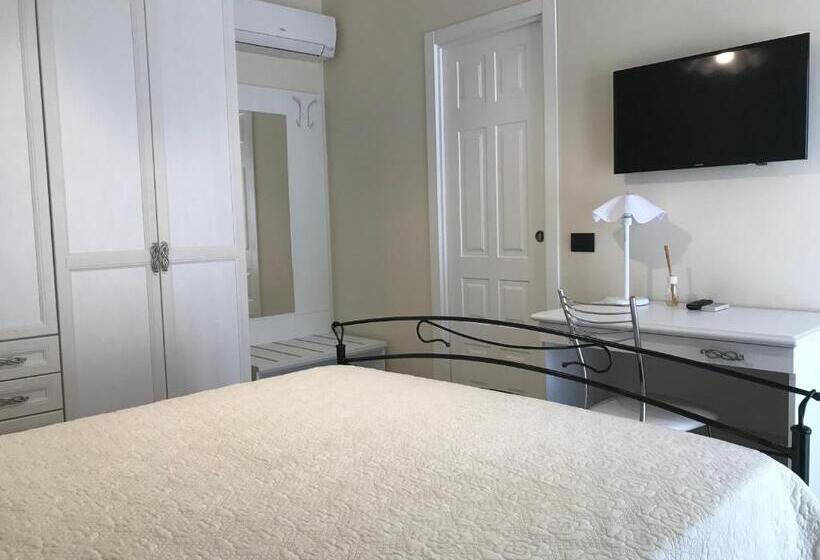 آپارتمان 1 خوابه با چشمانداز دریا, Bed And Breakfast Sun Wine