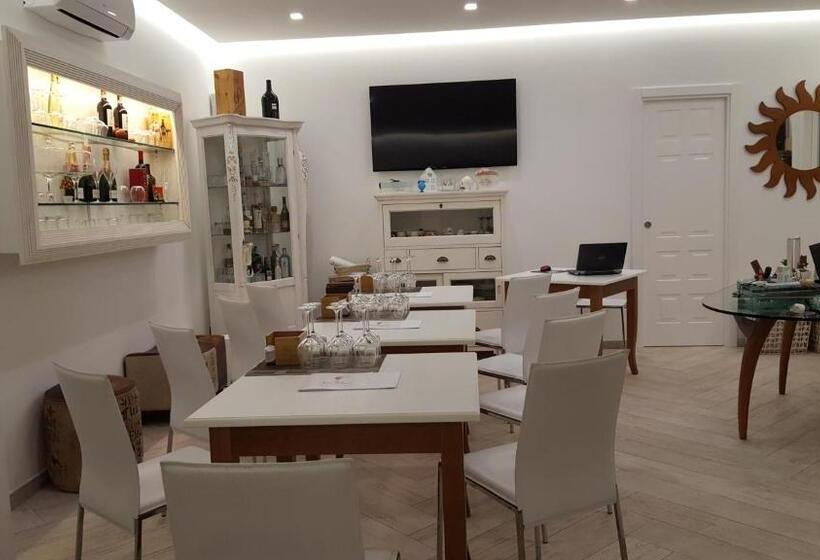 آپارتمان 1 خوابه با چشمانداز دریا, Bed And Breakfast Sun Wine