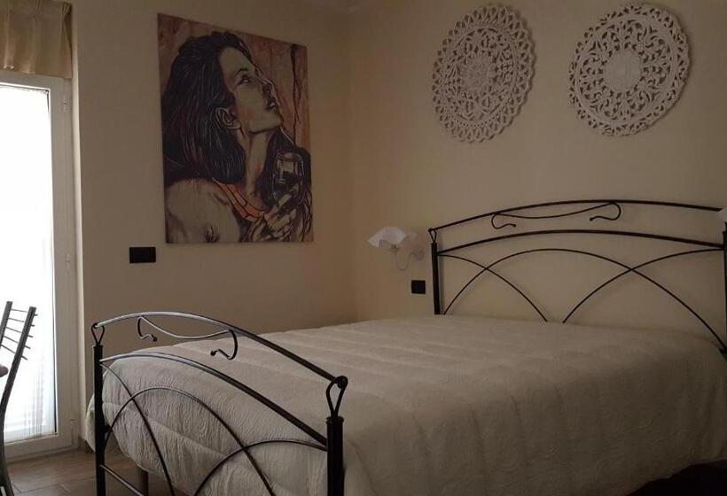 آپارتمان 1 خوابه با چشمانداز دریا, Bed And Breakfast Sun Wine