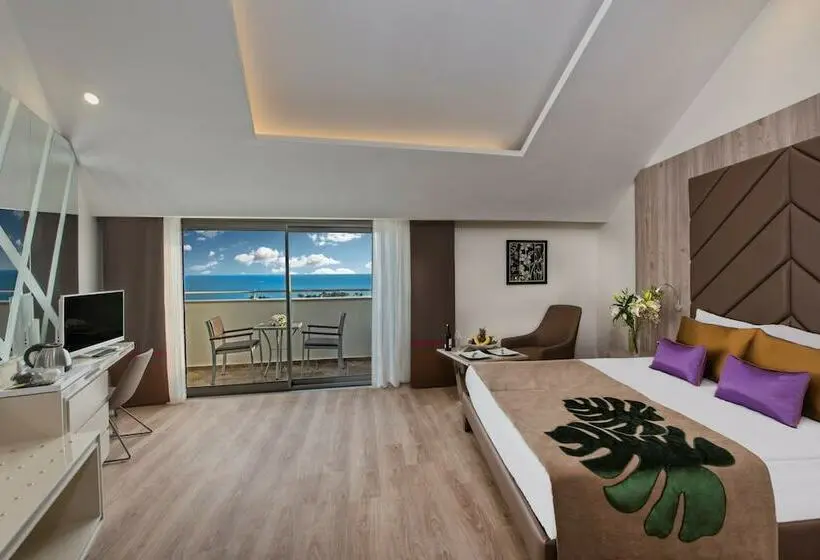 Standard Room Side Sea View