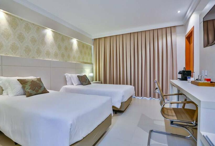 디럭스 룸, Golden Lis Hotel Boutique