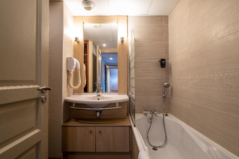 带大床的套房, Holiday Inn Express & Suites Bryan   College Station, An Ihg