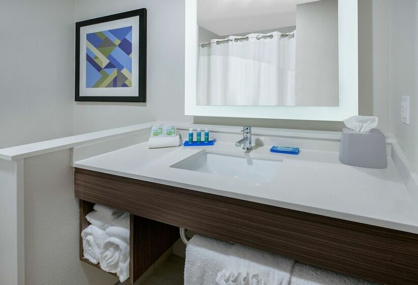 Номер Стандарт, Holiday Inn Express & Suites Bryan   College Station, An Ihg