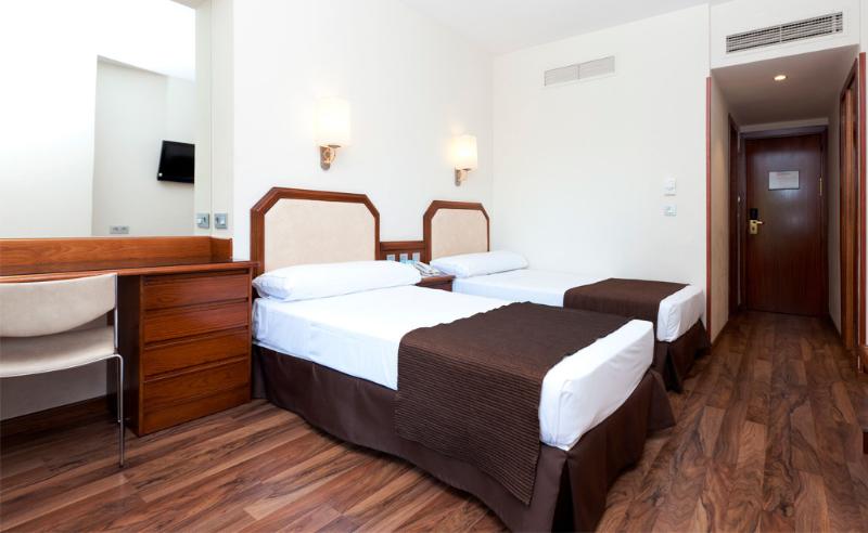 适合残疾人使用的标准间, Intercity Ribeirao Preto