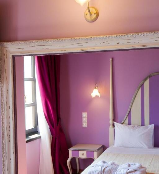 マウンテンビュースタンダードルーム, Monodendri