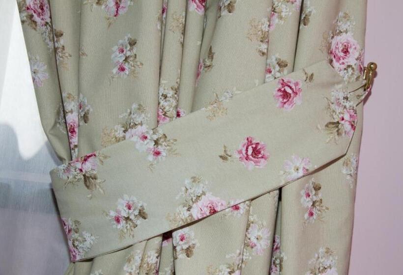 スーペリアールーム, Monodendri