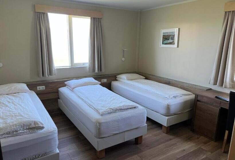 اتاق استاندارد سه نفره, Natur Akureyri