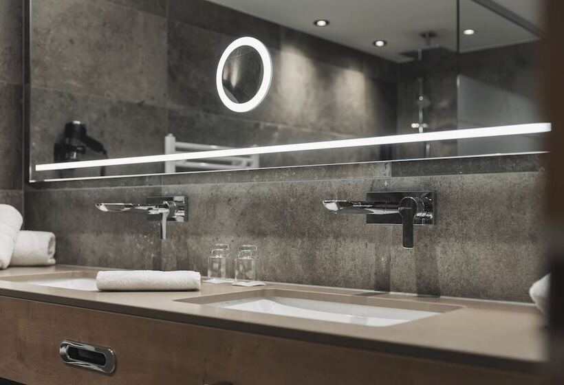 اتاق لوکس چهار تخته, Piz Buin