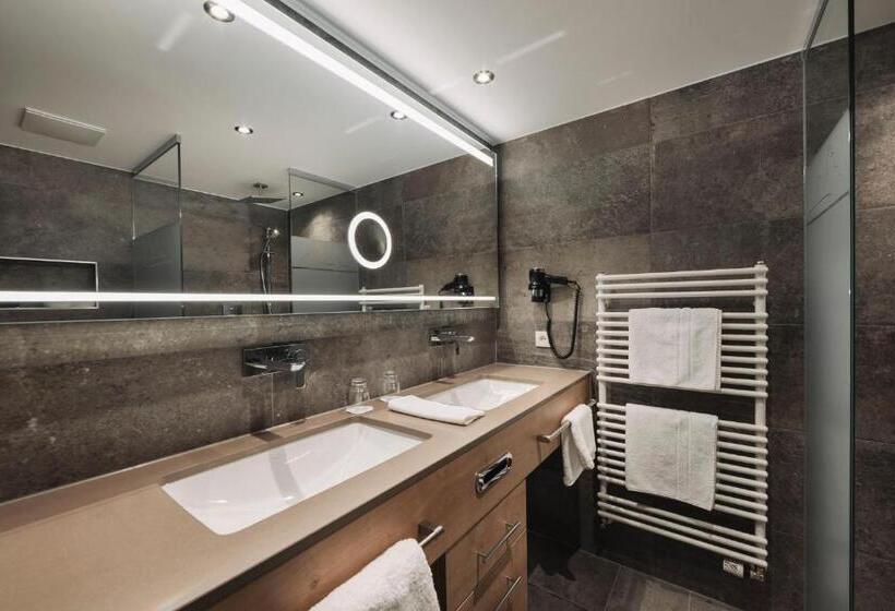 اتاق خانوادگی, Piz Buin