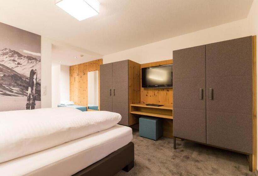 اتاق لوکس چهار تخته, Piz Buin