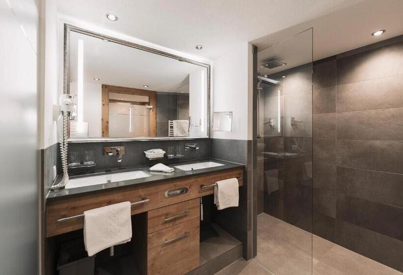 اتاق استاندارد برای معلولان, Piz Buin