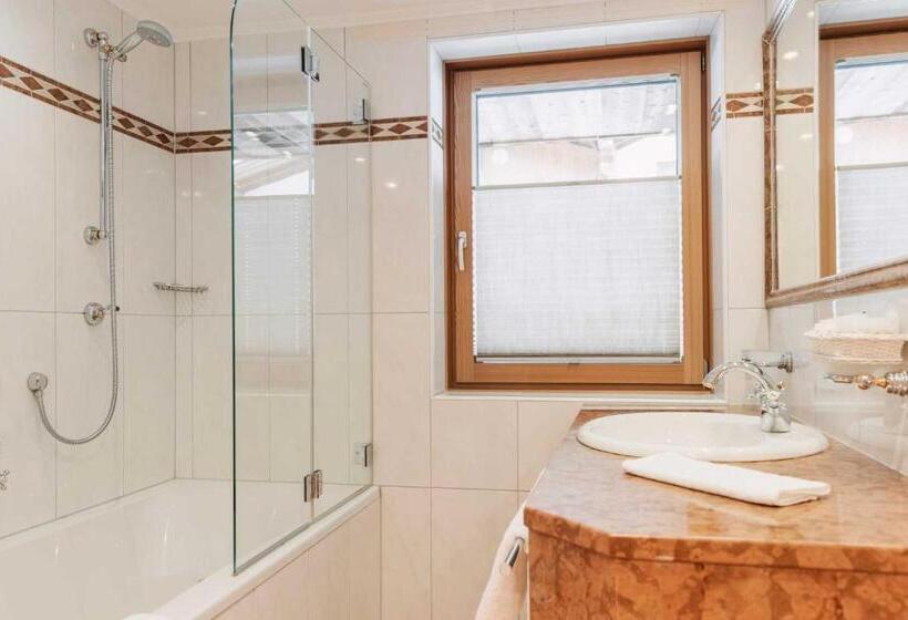 اتاق استاندارد یک تخته با بالکن, Piz Buin