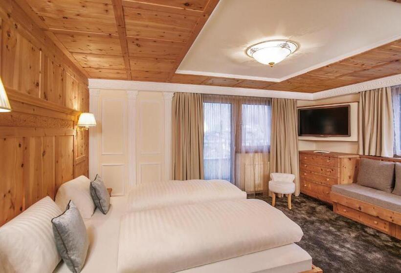 Club Triple Room, Piz Buin