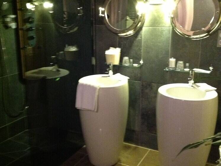 جناح, Le Moulin De Villiers