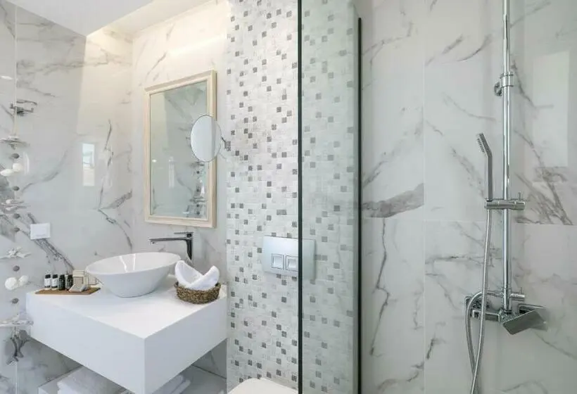 オーシャンビュースタンダードルーム, White Pearls Luxury Suites   Adults Only