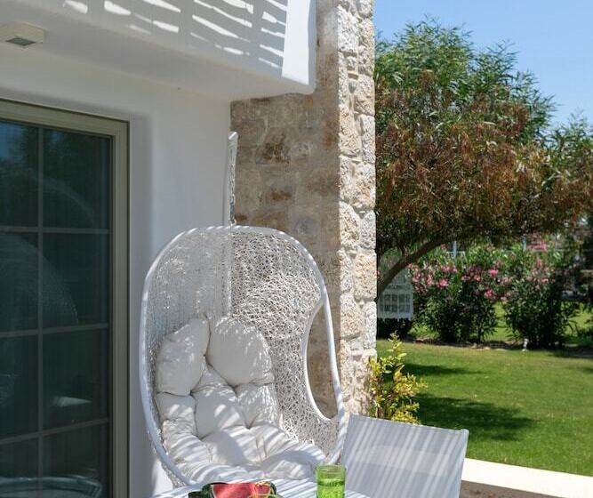 자쿠지 스위트, White Pearls Luxury Suites   Adults Only