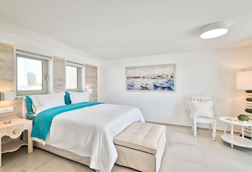 Люкс с гидромассажем, White Pearls Luxury Suites   Adults Only