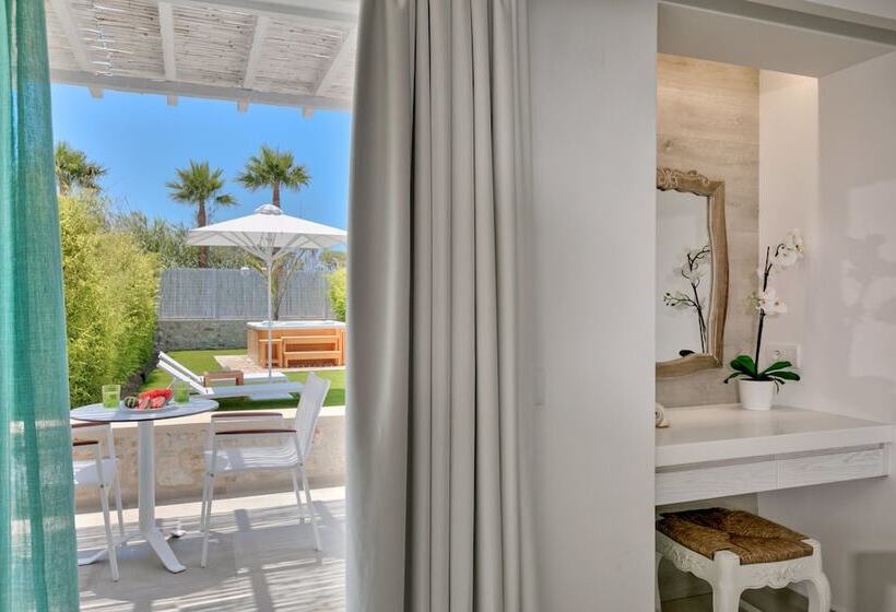 자쿠지 스위트, White Pearls Luxury Suites   Adults Only