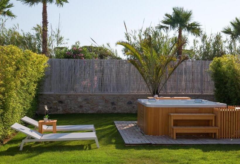 자쿠지 스위트, White Pearls Luxury Suites   Adults Only