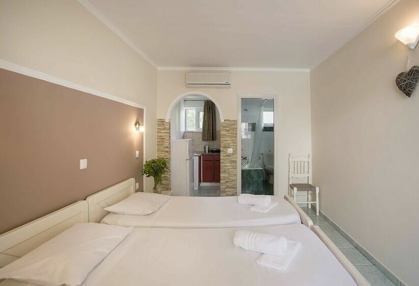 标准工作室, Mathraki Resort