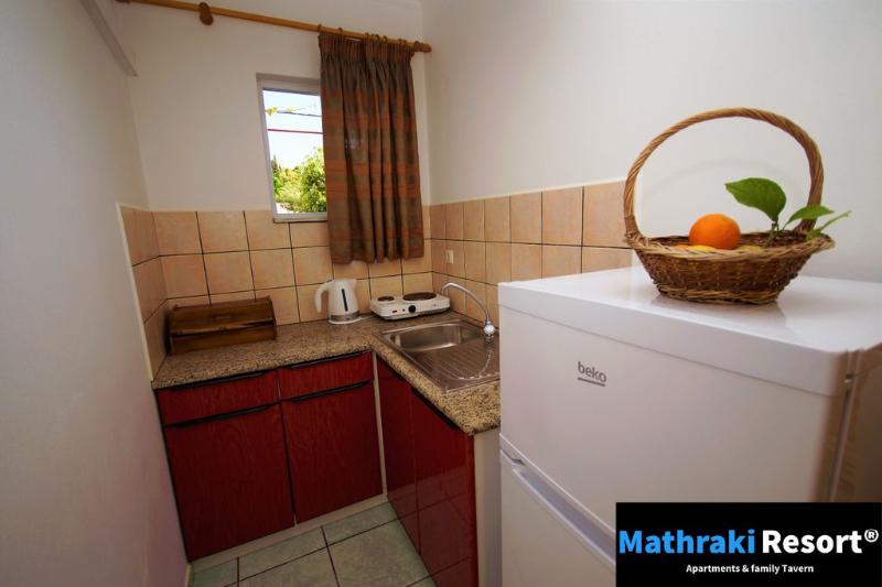 Студия Стандарт, Mathraki Resort