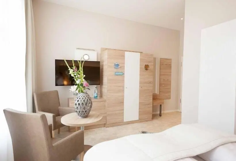 スタンダードルーム, Ostseehotel Warnemünde