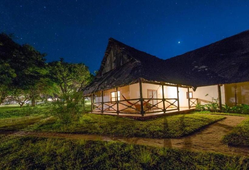اتاق استاندارد, Amani Beach Resort