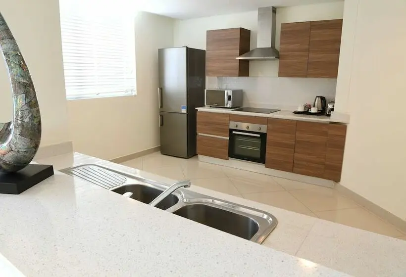 سوئیت رویال, Gulf Suites Hotel Amwaj