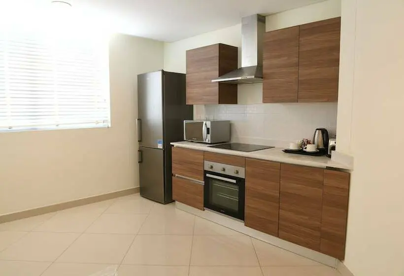 سوئیت رویال, Gulf Suites Hotel Amwaj