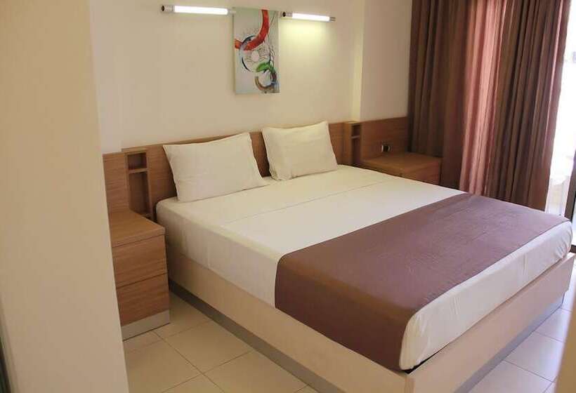 اتاق استاندارد با تخت بزرگ, Hayali Suites