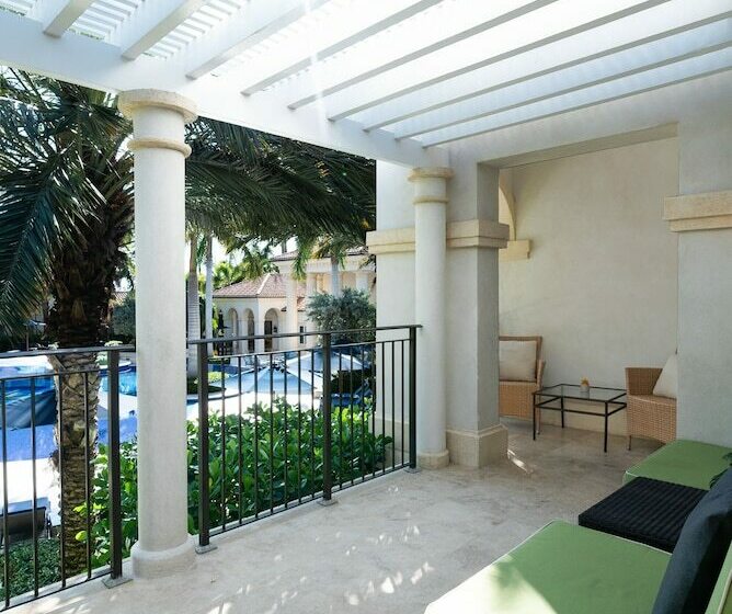 سوئیت 2 خوابه, The Regent Grand