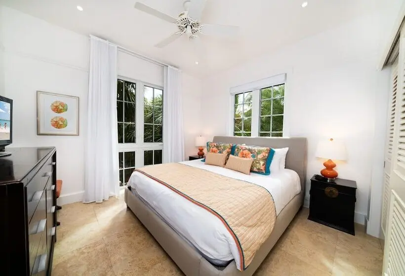 3 Bedroom Suite, The Regent Grand