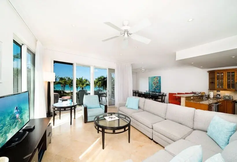 3 Bedroom Suite, The Regent Grand